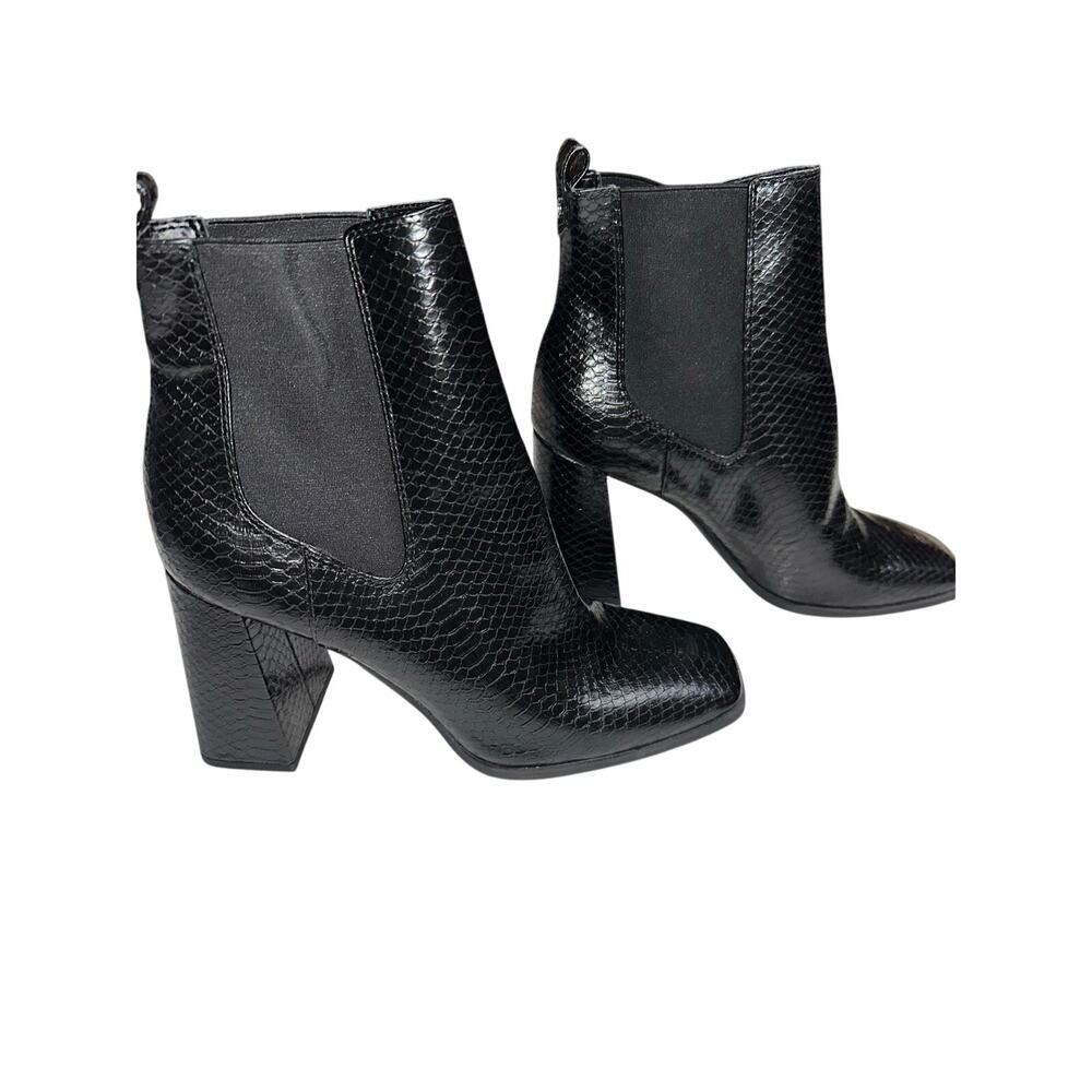 Circus by Sam Edelman Pull on Booties Black Snakeskin 10M Square Toe chunky heel
